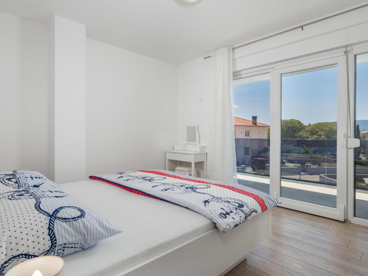 Holiday Home Villa Palma - Krk148 By Interhome Pinezići Kültér fotó