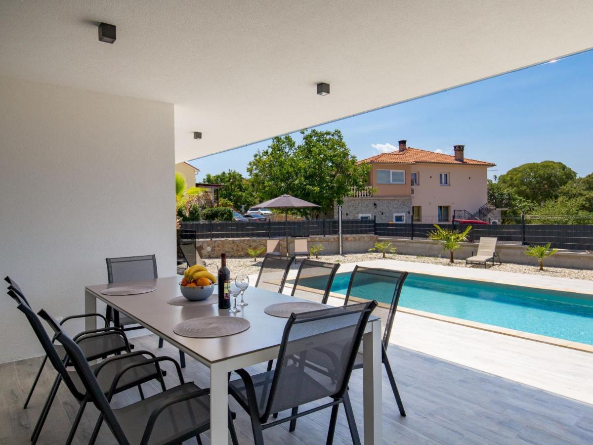 Holiday Home Villa Palma - Krk148 By Interhome Pinezići Kültér fotó
