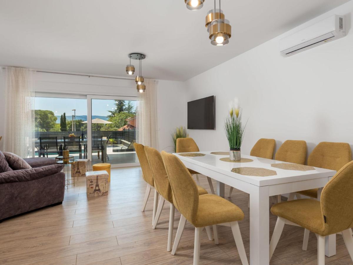 Holiday Home Villa Palma - Krk148 By Interhome Pinezići Kültér fotó
